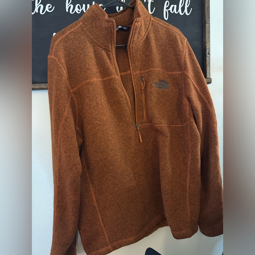 Men’s north face 1/4 zip